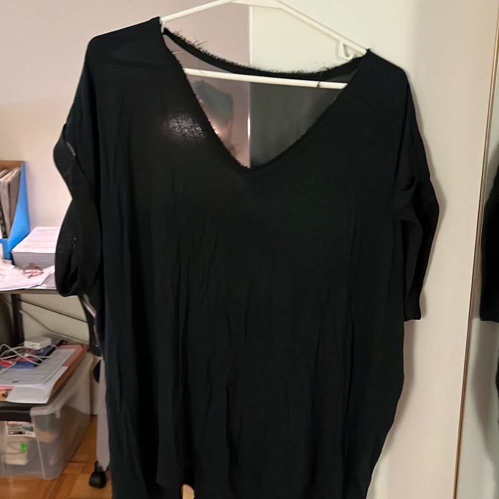 Black T